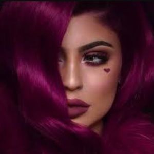 Meet your Posher, Kylie